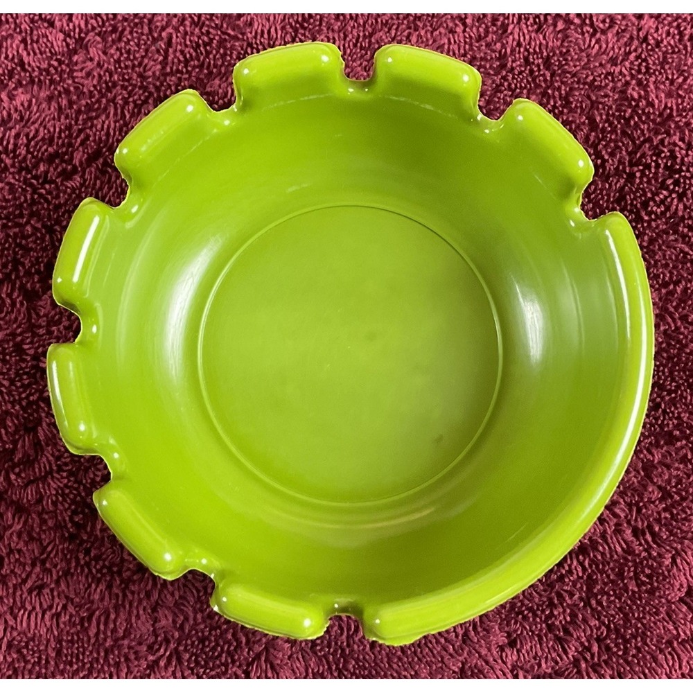 Vintage‎ EAGLE STA-SAFE Ashtray Olive Green Made in USA Melamine VGUC **READ**